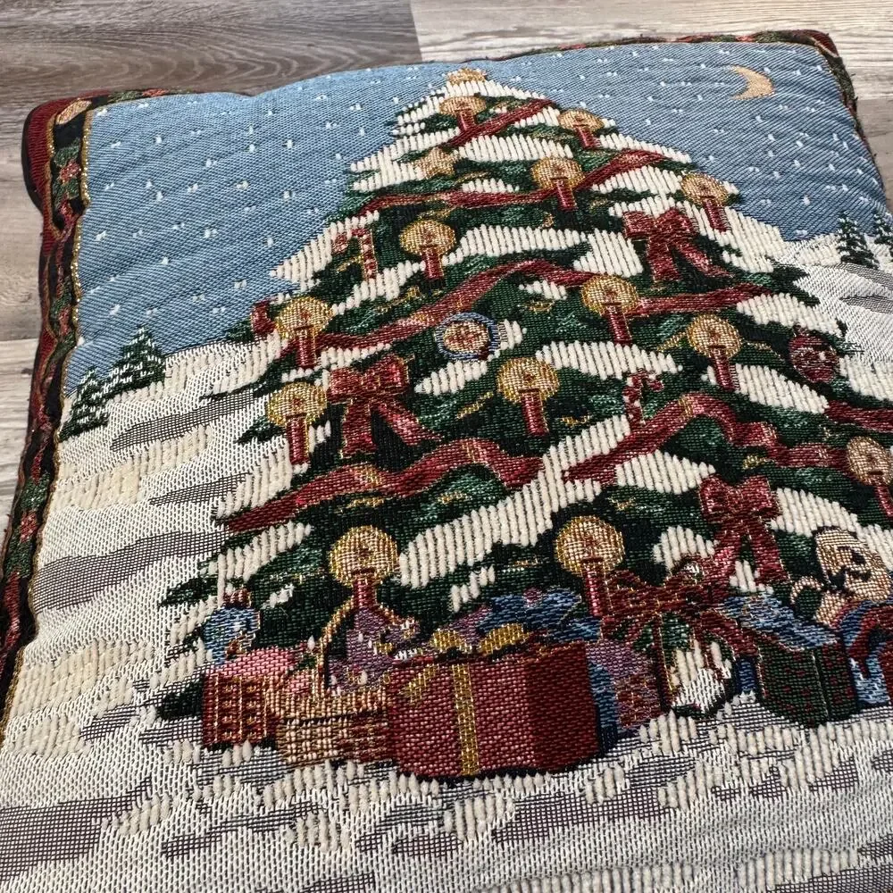Vintage Christmas Tree Tapestry Pillow 16x16 Holiday Decor Snow Scene